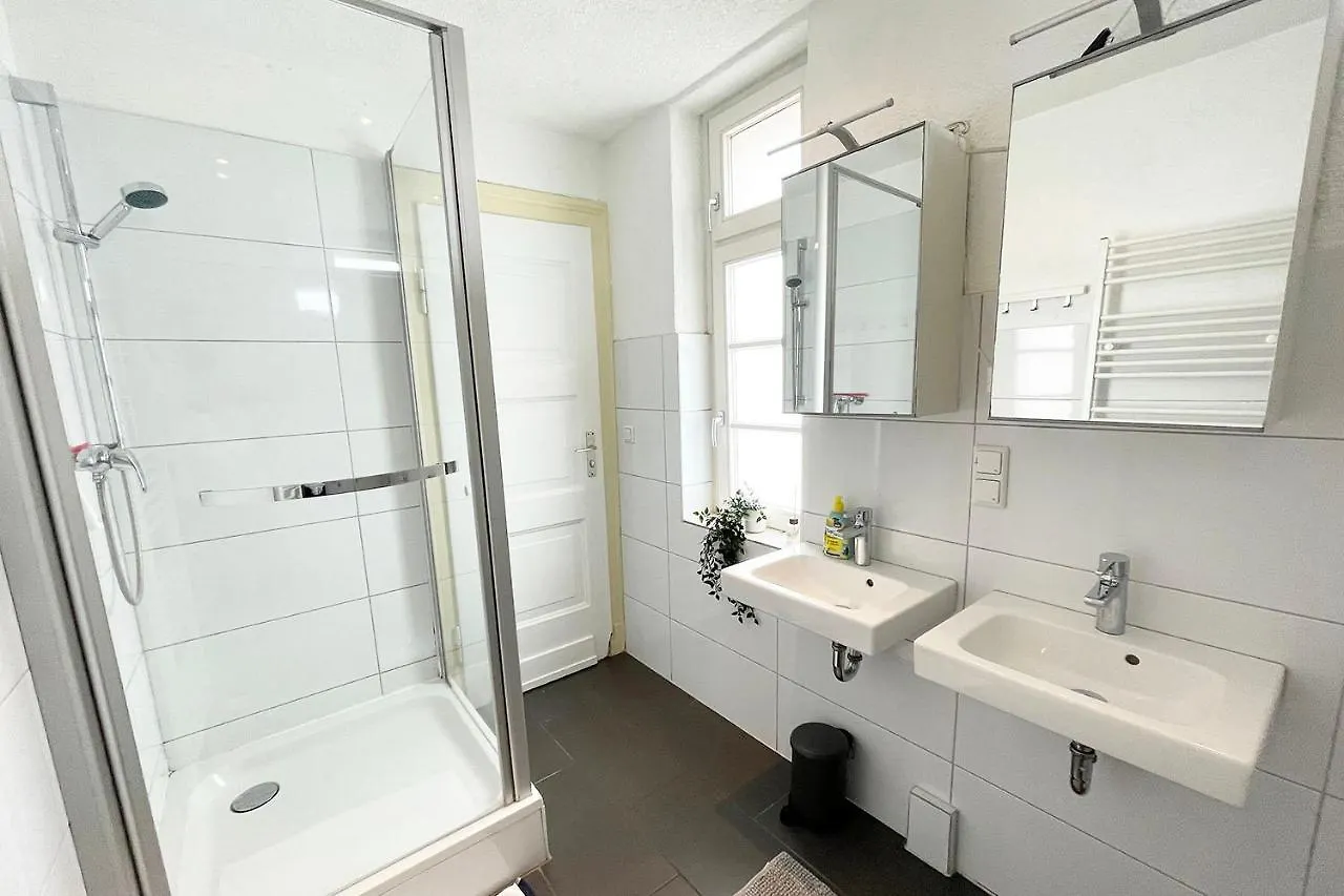 Apartment With Balcony In Edingen-Neckarhausen Deutschland